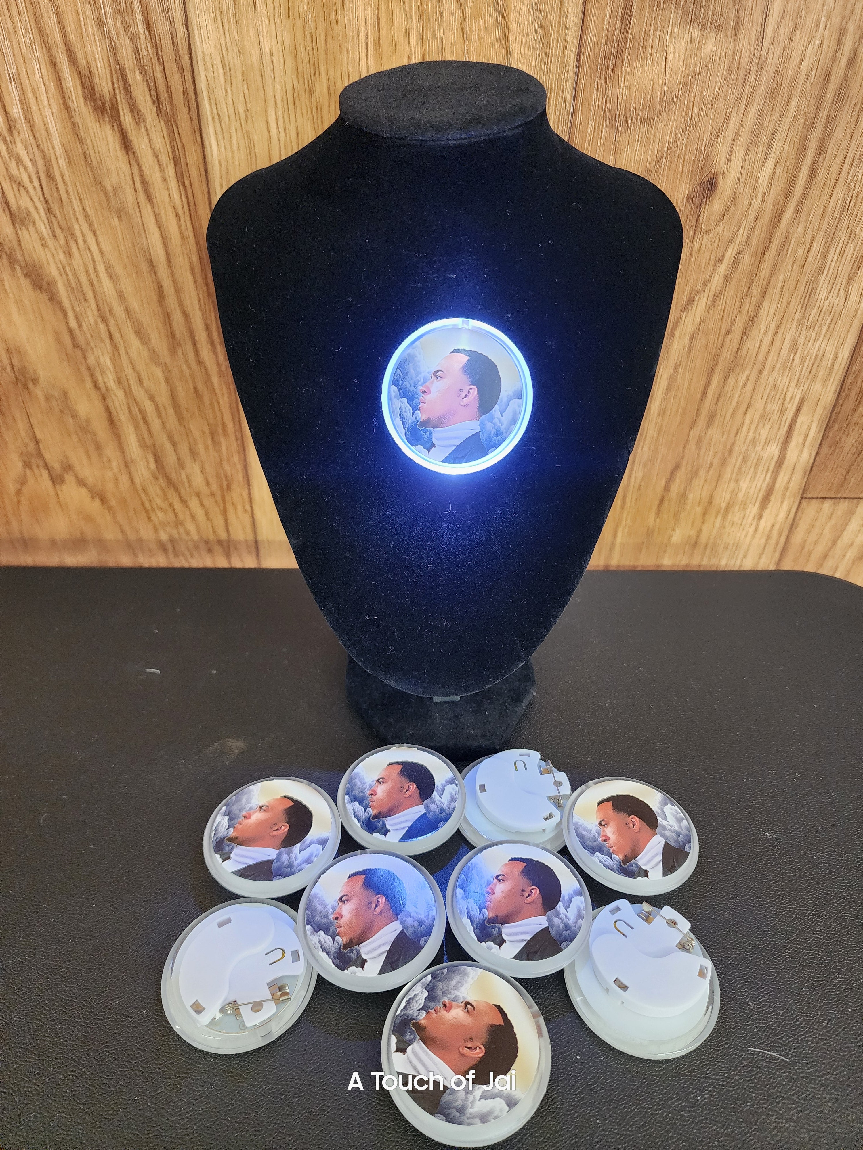 Heavenly Glow Buttons